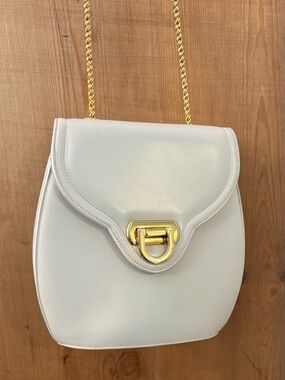 🥰 Vintage Frenchy of California Leather Crossbody